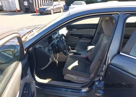 2012 Honda Accord 2.4 Lx из США, поврежденный, VIN 1HGCP2F3XCA079182